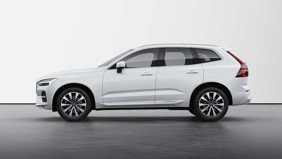 side view of a Volvo XC60