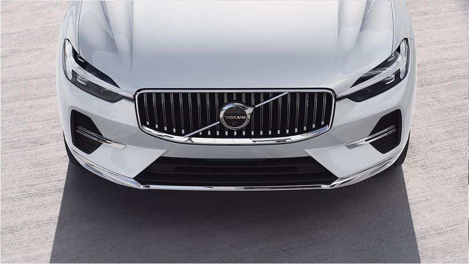 front view of a Volvo XC60