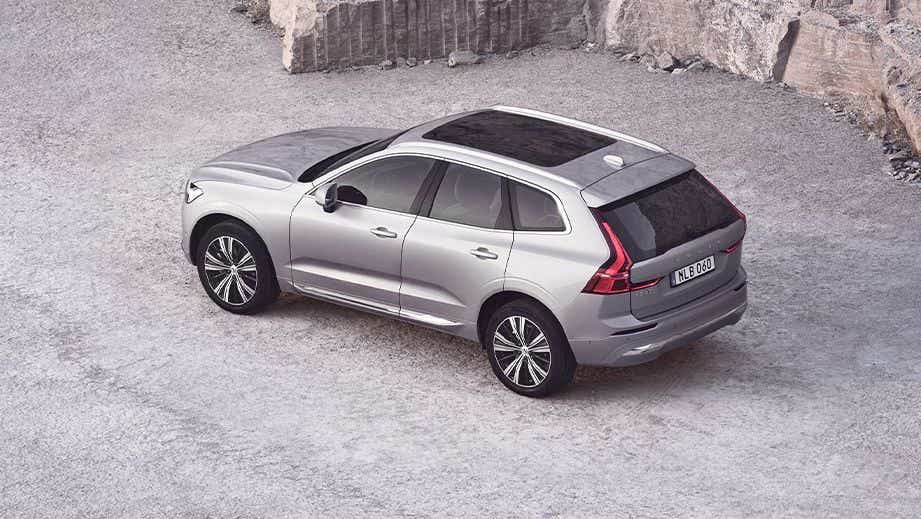 rear three-quarter view of a Volvo XC60