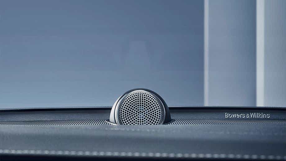 Dashboard speaker close-up of a Volvo XC90 2022-2024