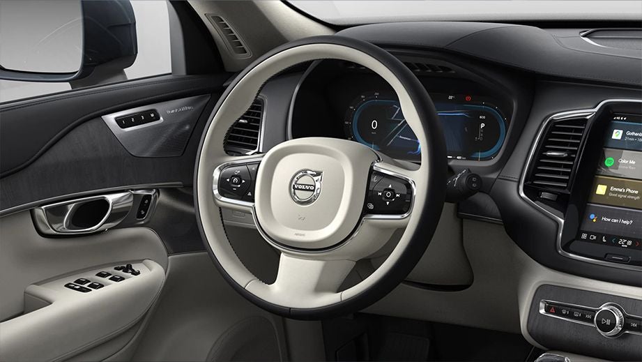 Steering wheel and dashboard of a Volvo XC90 2022-2024