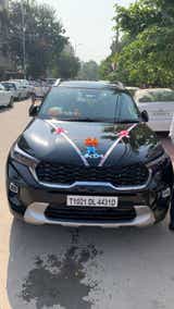 Front view of a Kia Sonet