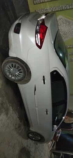 rear side view of a Maruti Suzuki Ciaz