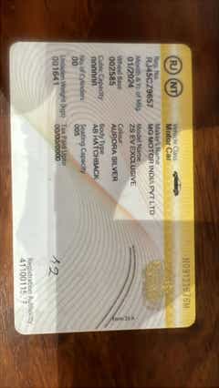 full-car view of an Aurora Silver MG ZS EV EXCLUSIVE 2024