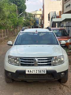 Front view of a Renault Duster