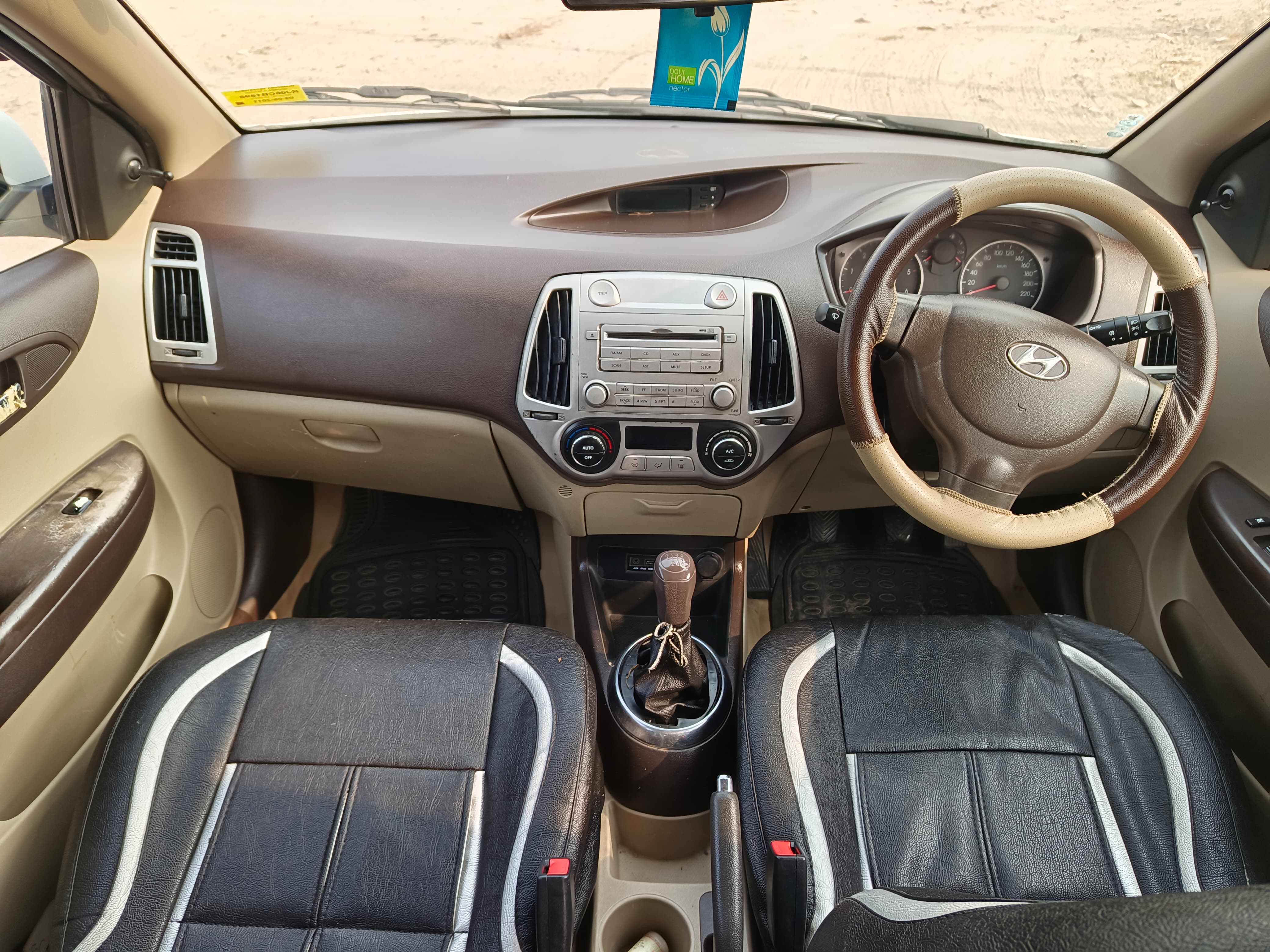 interior dashboard of a Hyundai i20