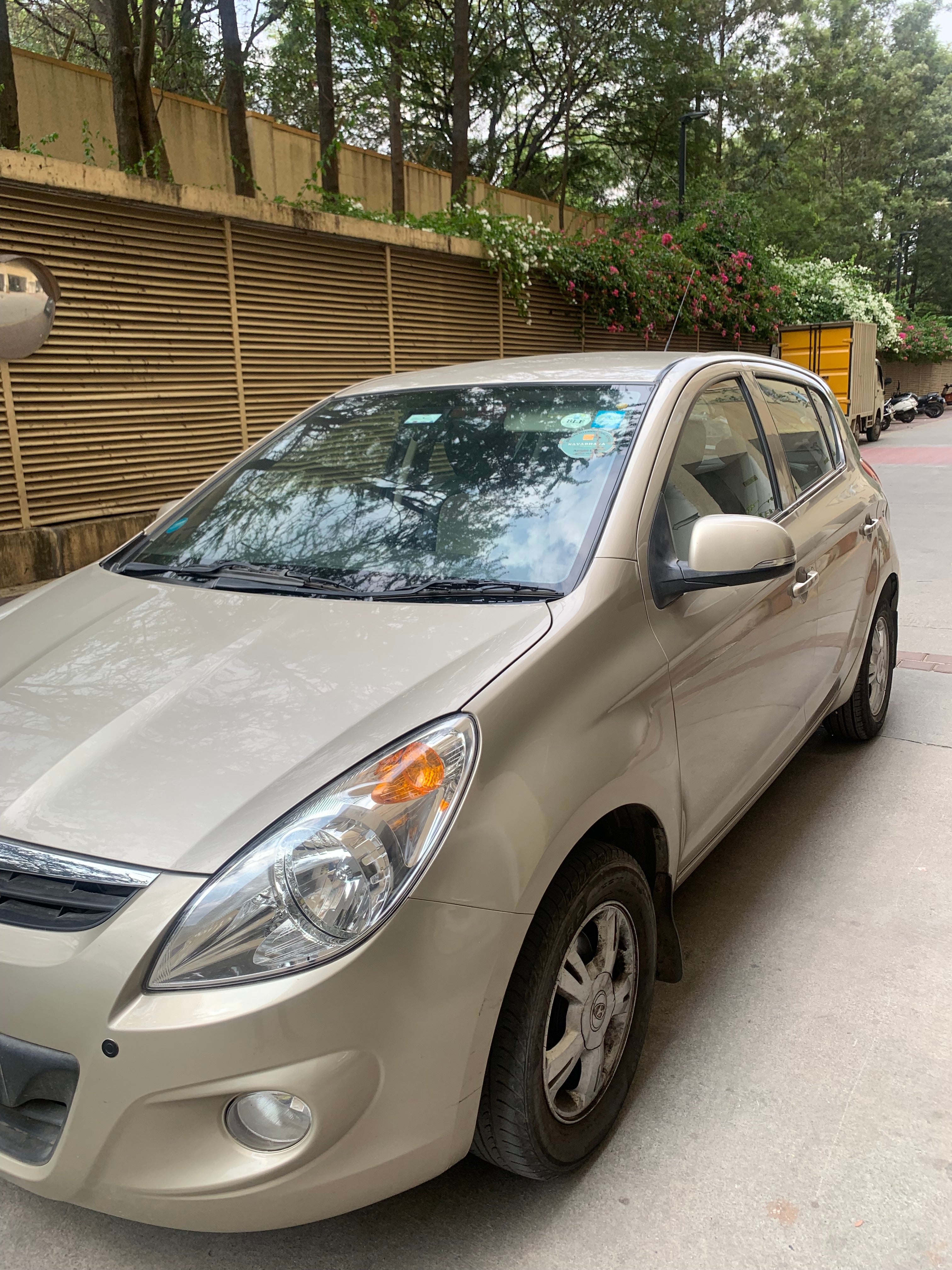 front three-quarter of a Hyundai i20