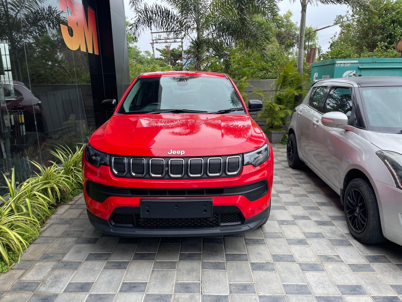front view of a Jeep Compass