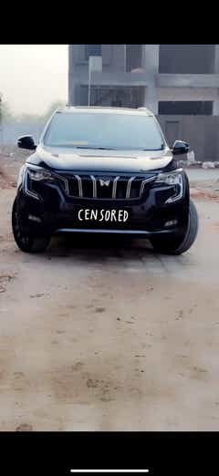 front view of a Mahindra XUV700