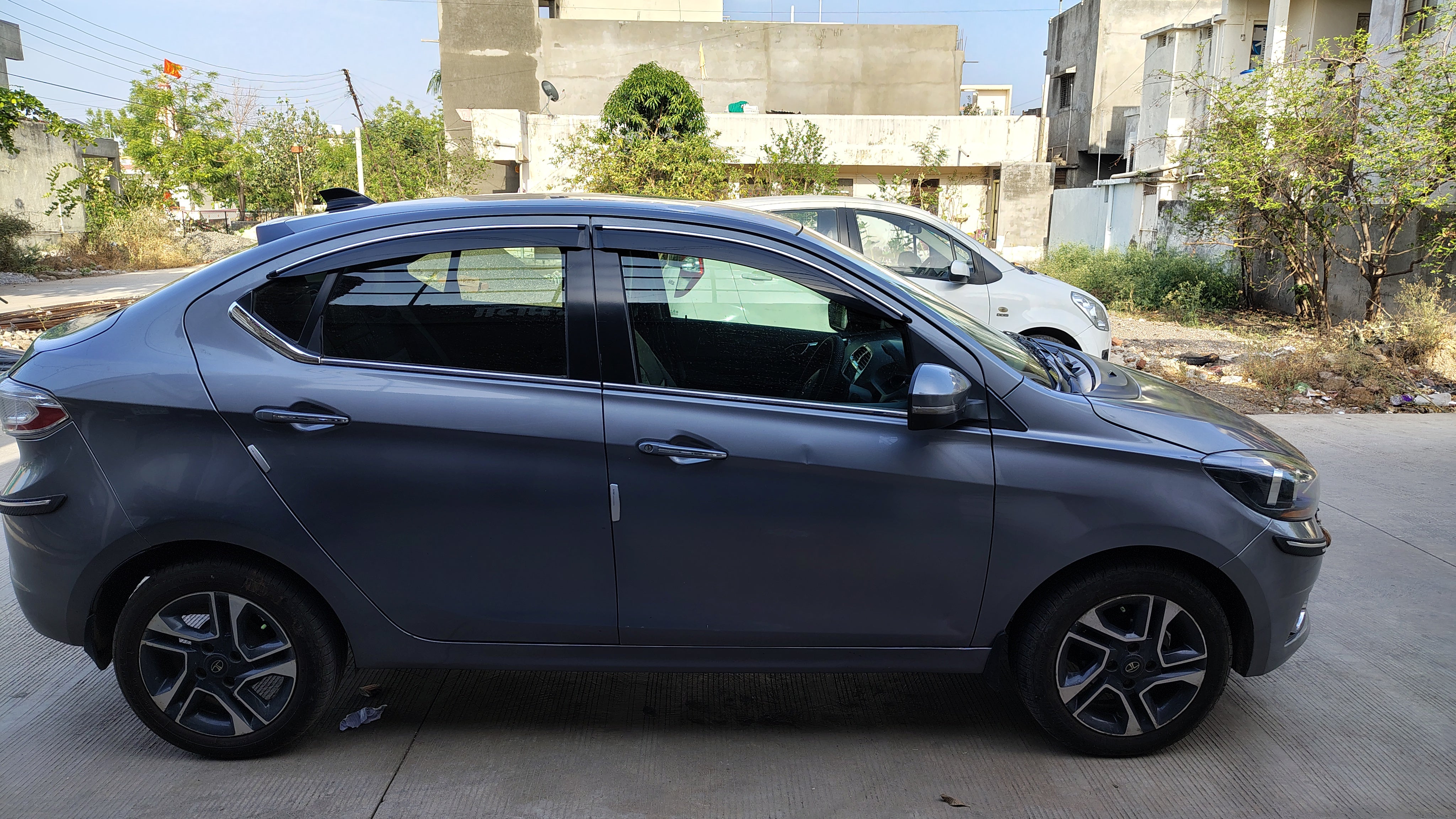 side view of a Tata Tigor