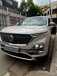 Front view of a MG Hector