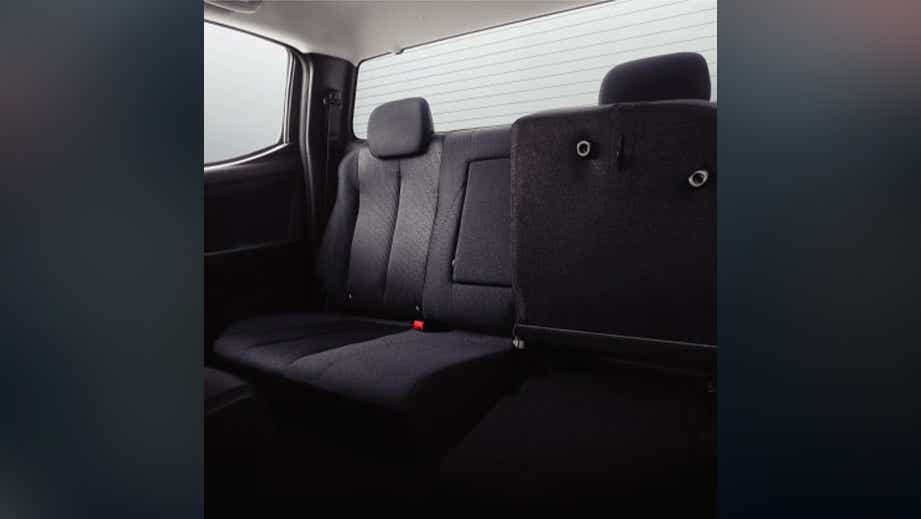 rear seats view of a Isuzu Hi-Lander