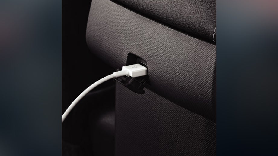 Close-up of USB charging port in an Isuzu Hi-Lander
