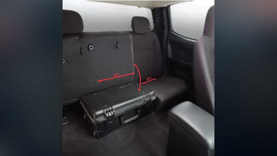 rear seat area of an Isuzu S-CAB