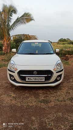 front view of a Maruti Suzuki Swift 2021 - 2023