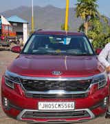 front view of a Kia Seltos