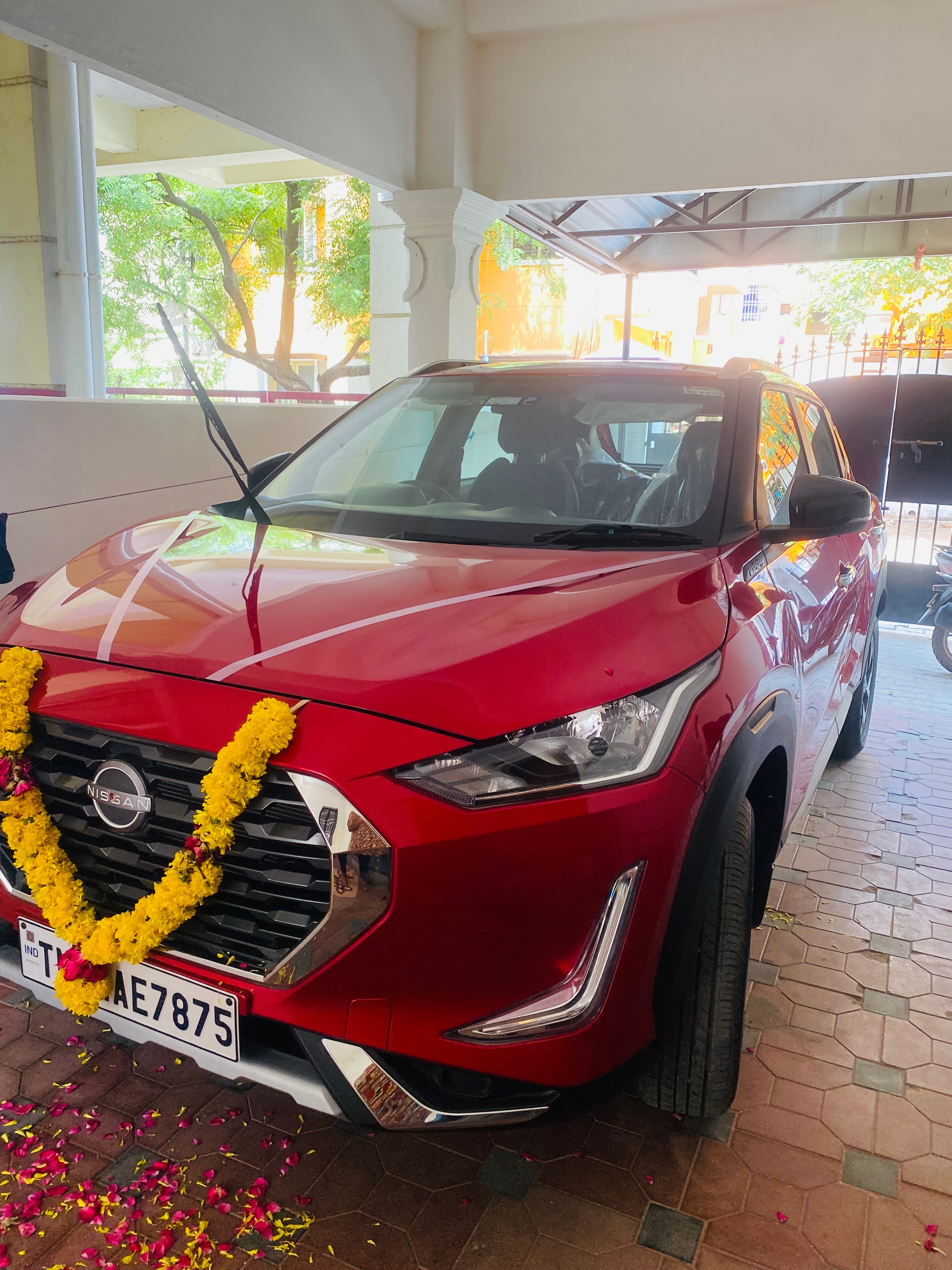 front view of a Nissan Magnite 2020-2023