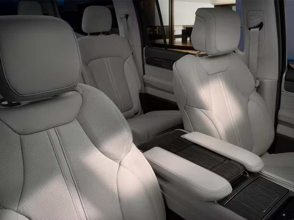 interior seats and front console of a Jeep Wagoneer