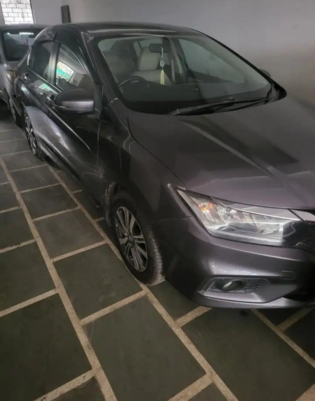 front three-quarter view of a Honda City