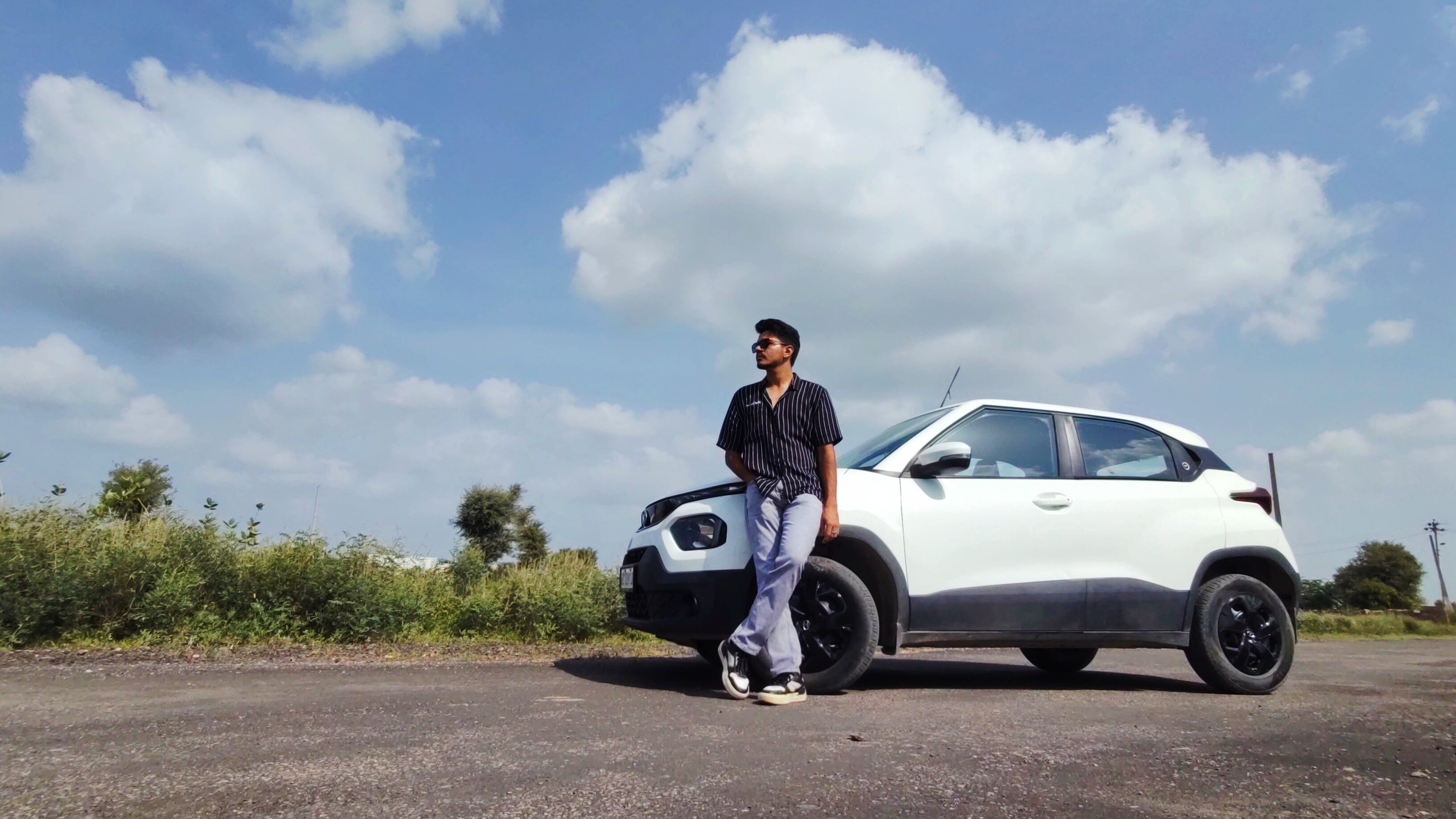 side view of a Orcus White Tata Punch