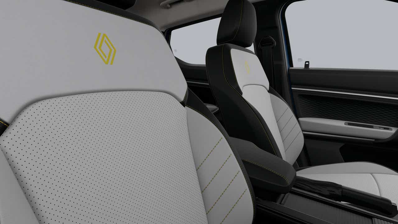 Close-up of front seats in a Renault Kiger interior