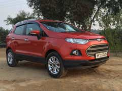 front three-quarter view of a Equinox Bronze Ford Endeavour