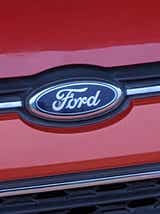 Front grille close-up of a Equinox Bronze Ford Endeavour