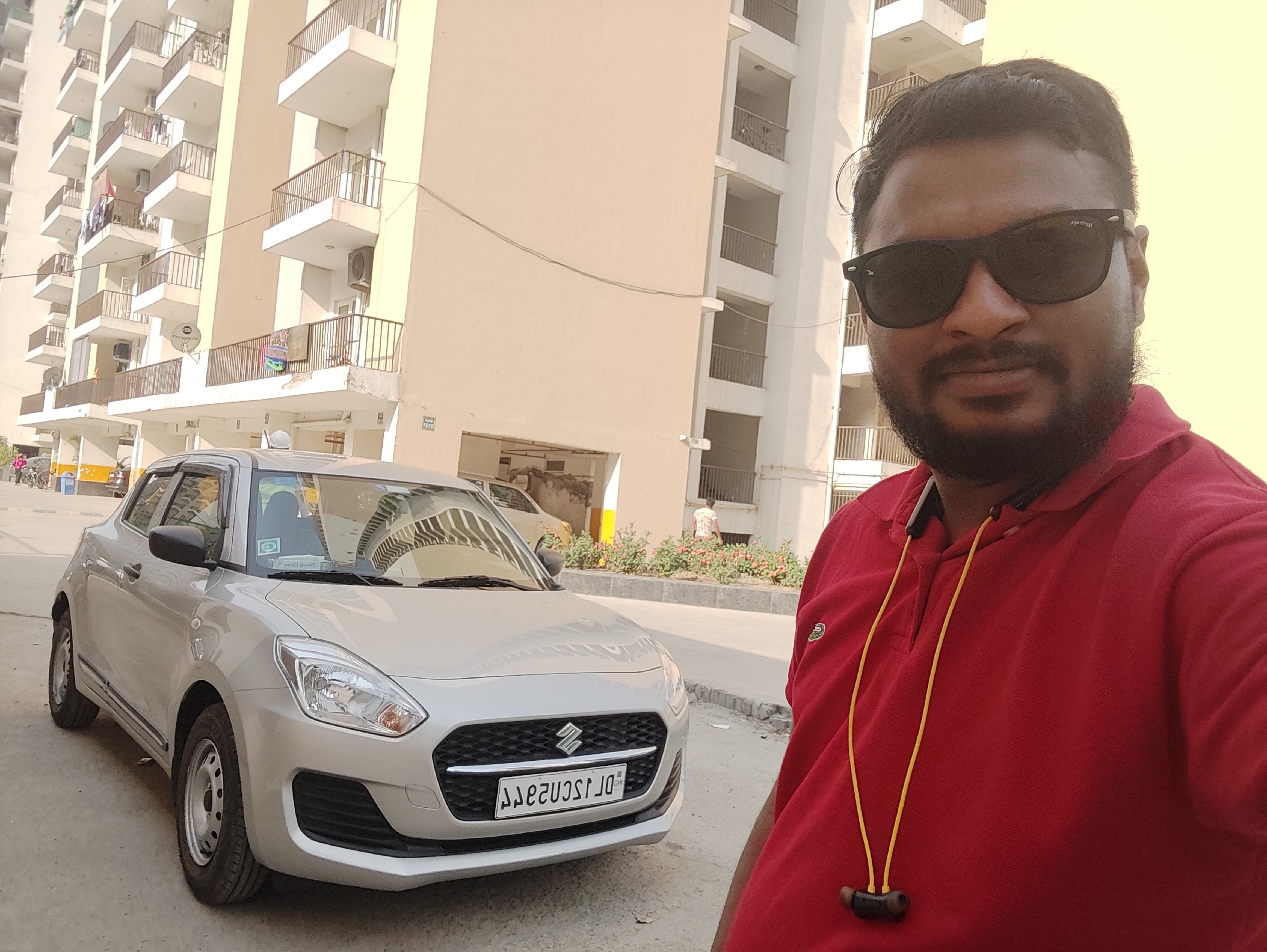 front view of a Maruti Suzuki Swift 2021 - 2023