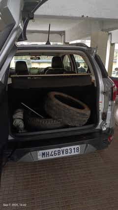 Boot space of a Ford Endeavour with spare tires