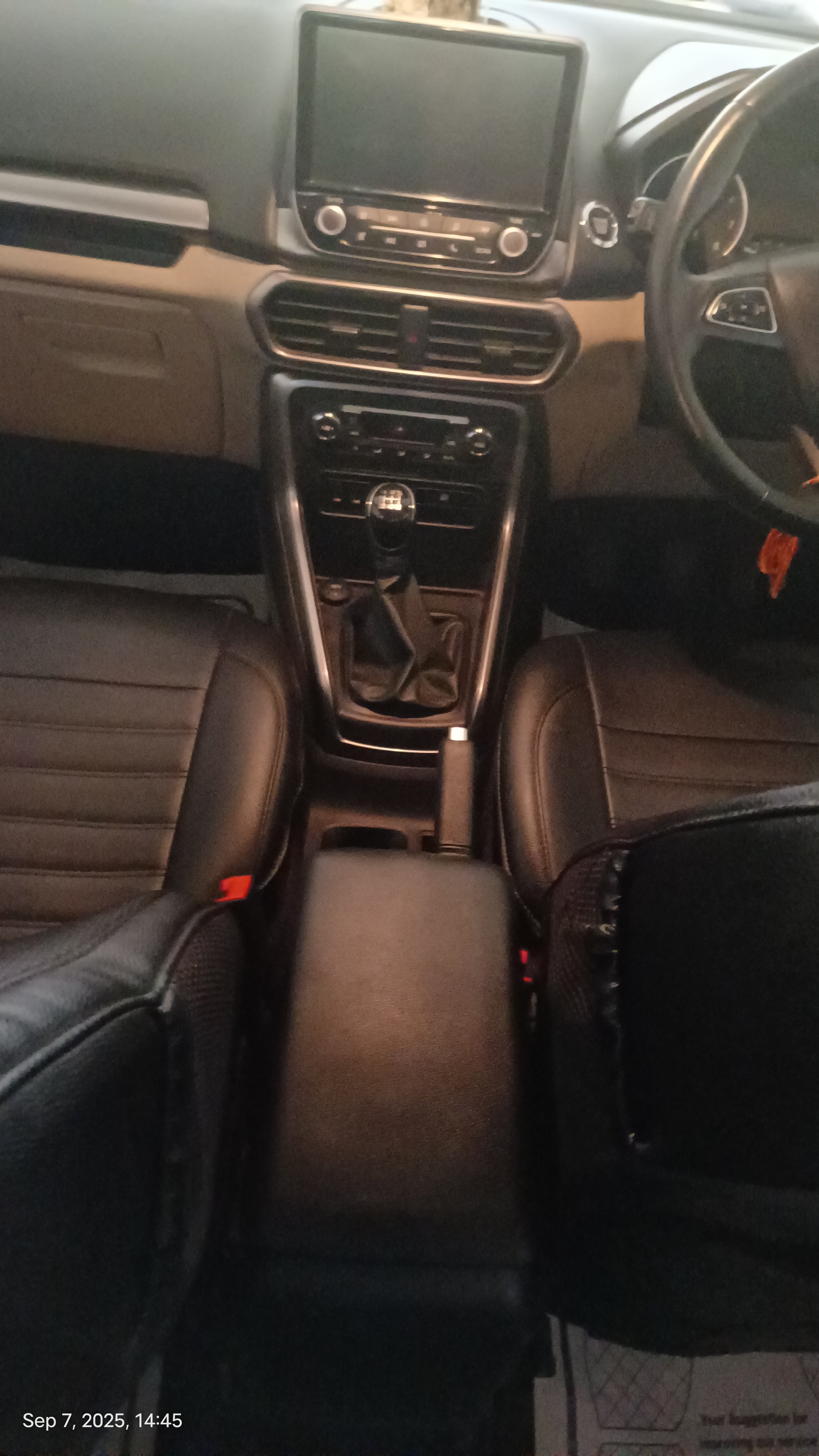 Interior dashboard and front seats of a Ford Endeavour