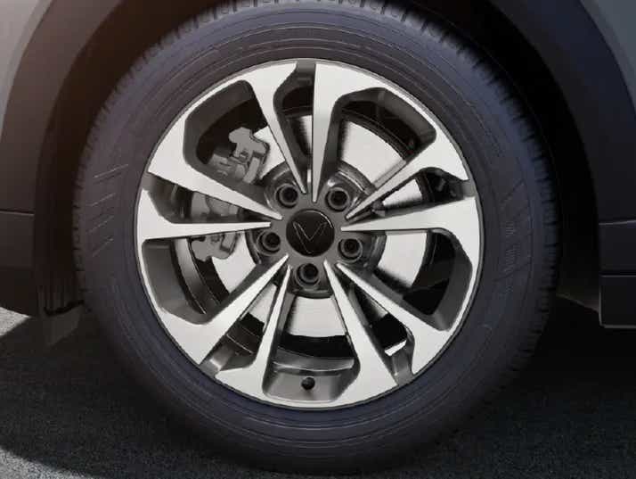 Close-up of a wheel on a Vinfast VF6
