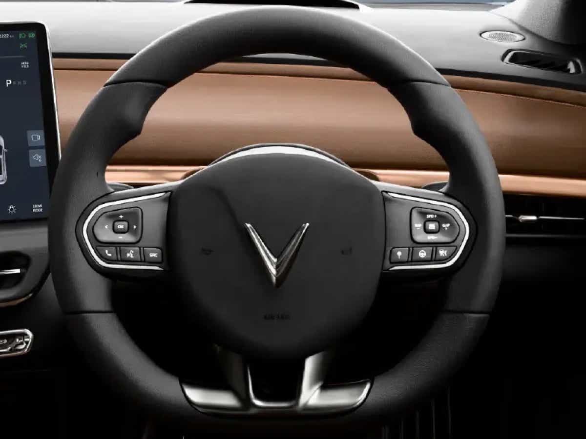 Steering wheel view of a Vinfast VF6 interior