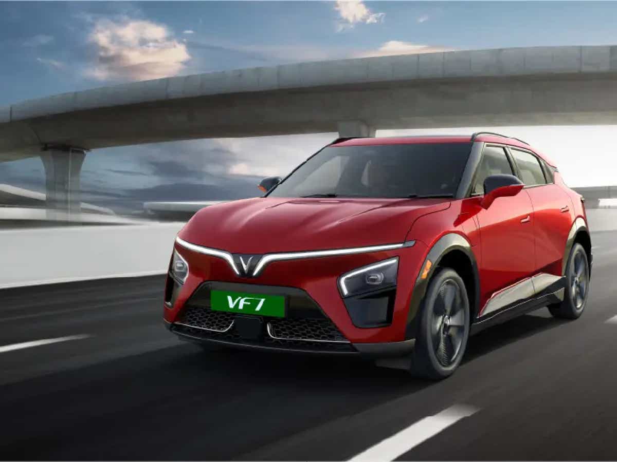 front three-quarter of a Crimson Red Vinfast VF7