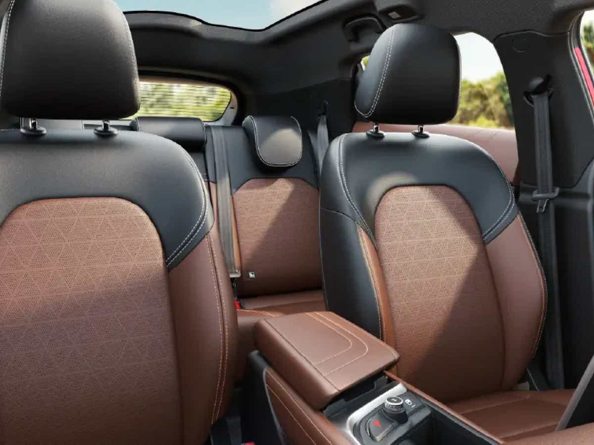 interior seating of a Vinfast VF7