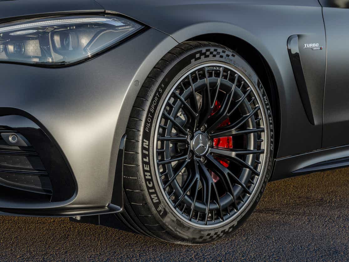 Front wheel and headlight close-up of a Mercedes-Benz AMG CLE 53 Coupe