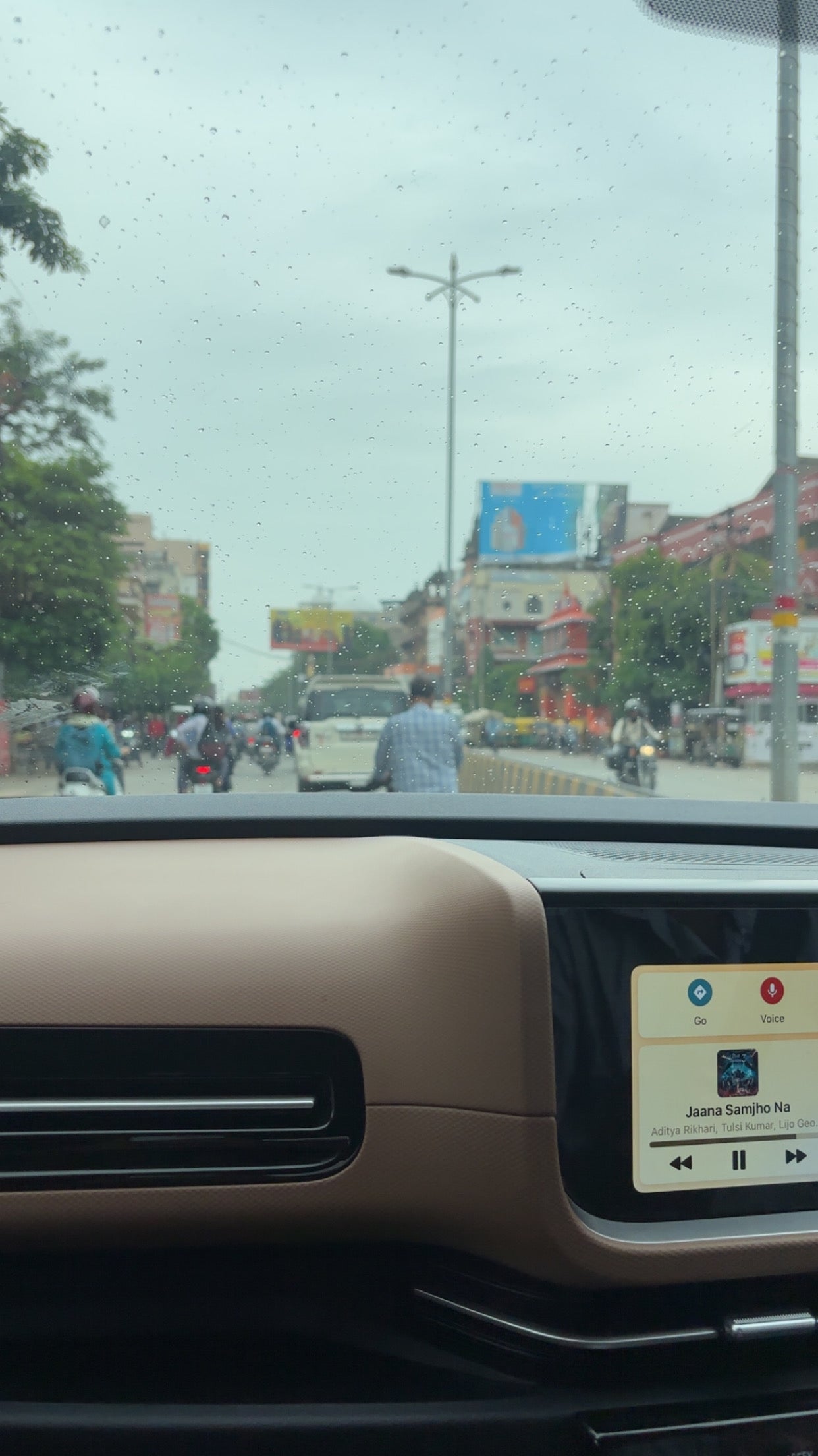 Interior dashboard view of a Hyundai Alcazar