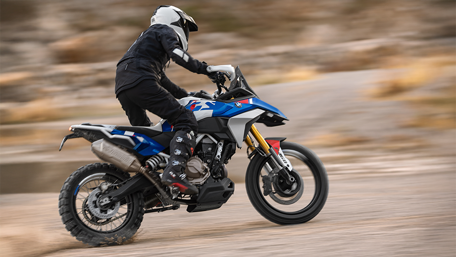 Side view of a BMW F 450 GS motorcycle in motion