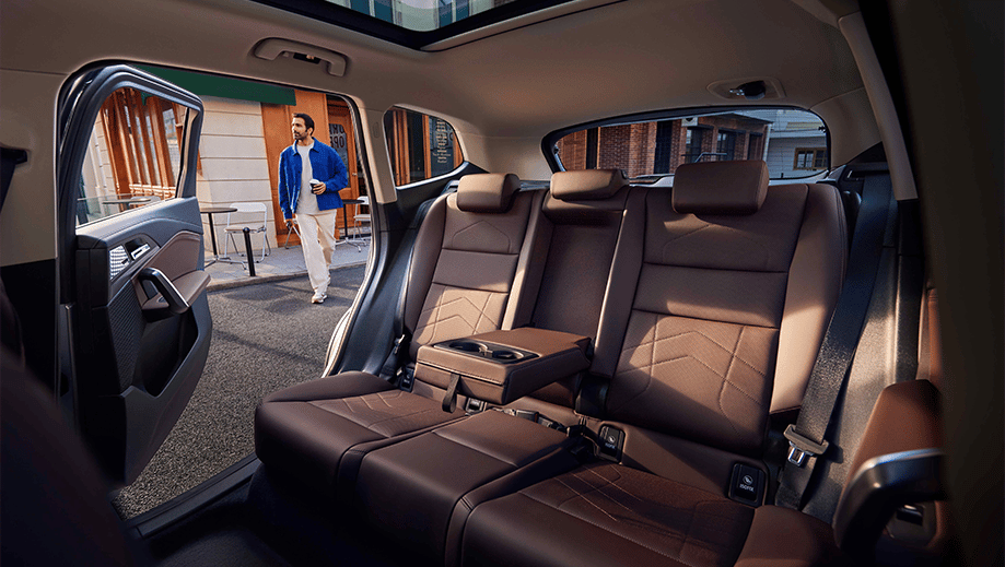Rear seat interior of BMW iX1 LWB