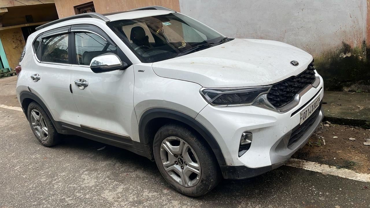 front three-quarter of a Kia Sonet