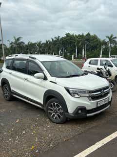 front three-quarter view of a Maruti Suzuki XL6