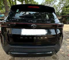 Rear view of a Oberon Black Tata Harrier