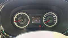 Instrument cluster of a Hyundai Grand i10 Nios