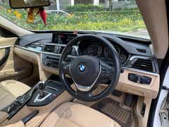 Interior dashboard view of a BMW 3 Series