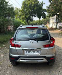 Rear view of a Honda WR-V