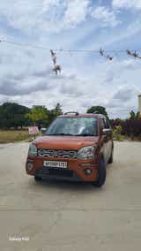 front view of a Maruti Suzuki Wagon R