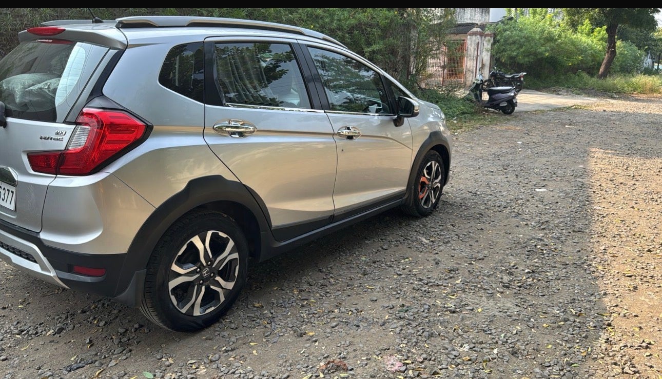 Rear three-quarter view of a Honda WR-V