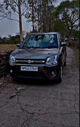 front view of a Maruti Suzuki Wagon R