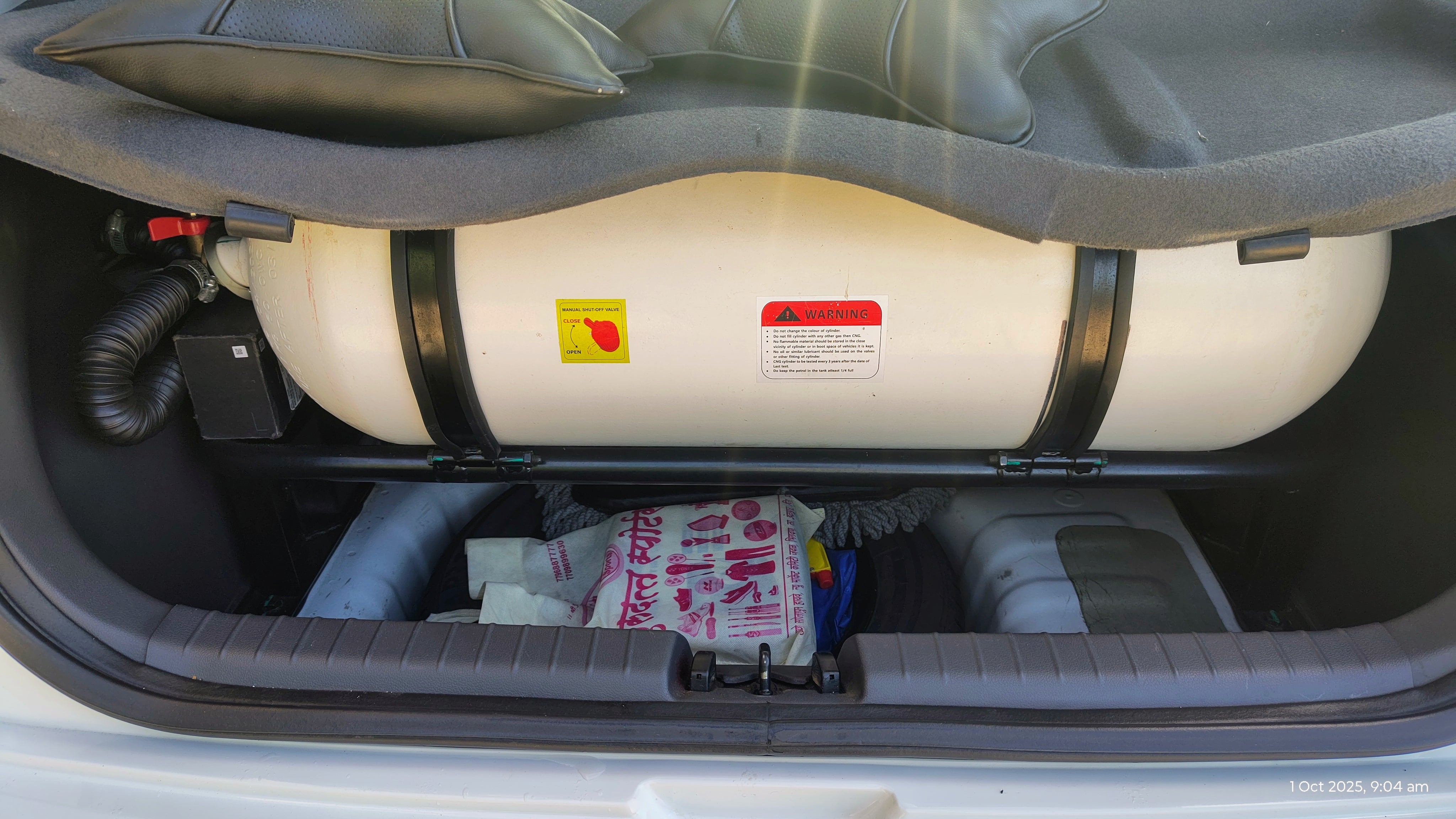 Cng cylinder view of a Hyundai Grand i10 Nios