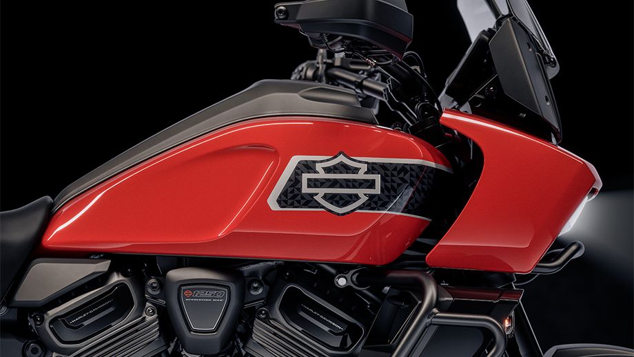 Side view of a Harley-Davidson Pan America 1250 Special