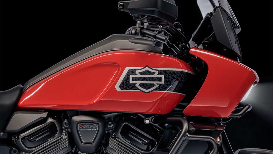 Side view of a Harley-Davidson Pan America 1250 Special